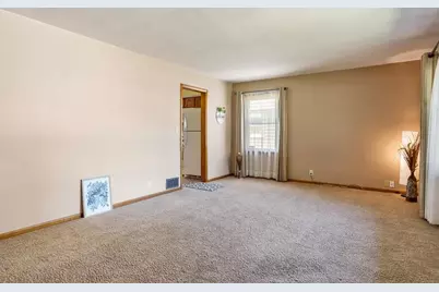 2328 Sharon Avenue, Rockford, IL 61103 - Photo 12