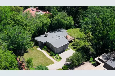 1559 W Demeter Drive, Freeport, IL 61032 - Photo 4