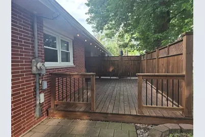 426 Fisk, Dekalb, IL 60115 - Photo 18
