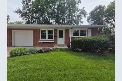 426 Fisk, Dekalb, IL 60115 - Photo 1