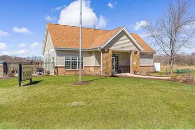 102 SE Bradford Place, Poplar Grove, IL 61065 - Photo 24