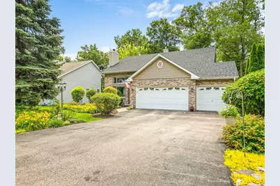 239 Rochester Road, Poplar Grove, IL 61065 - Photo 2