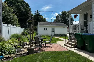 405 8th St, Mendota, IL 61342 - Photo 18