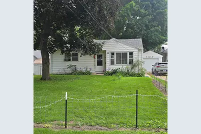 704 Douglas Avenue, Dixon, IL 61021 - Photo 22