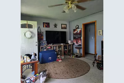 704 Douglas Avenue, Dixon, IL 61021 - Photo 12