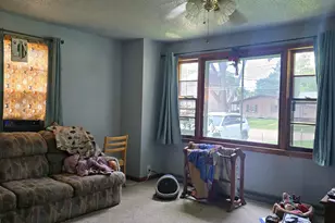 704 Douglas Ave, Dixon, IL 61021 - Photo 8