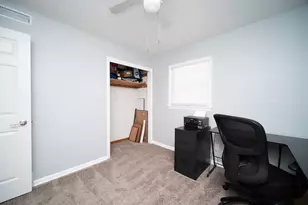 3223 Basswood St, Rockford, IL 61114 - Photo 16