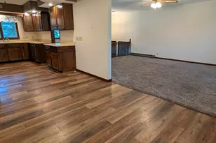 64 S Bunker Hill Rd, German Valley, IL 61039 - Photo 4