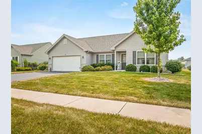 910 Madison Avenue, McHenry, IL 60050 - Photo 2