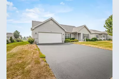 910 Madison Avenue, McHenry, IL 60050 - Photo 4