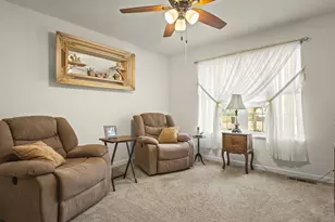 910 Madison Ave, McHenry, IL 60050 - Photo 24