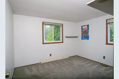 2026 Eagle Drive, Freeport, IL 61032 - Photo 8
