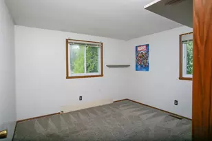 2026 Eagle Dr, Freeport, IL 61032 - Photo 8