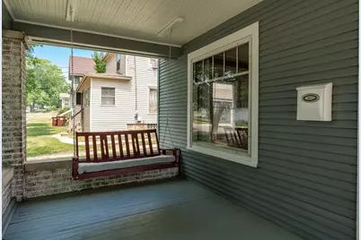 613 Napoleon Street, Rockford, IL 61103 - Photo 2