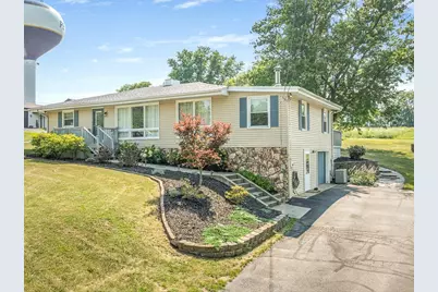 3680 Grove Road, Pecatonica, IL 61063 - Photo 2