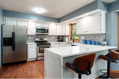 5316 Regents Park Road, Rockford, IL 61107 - Photo 12