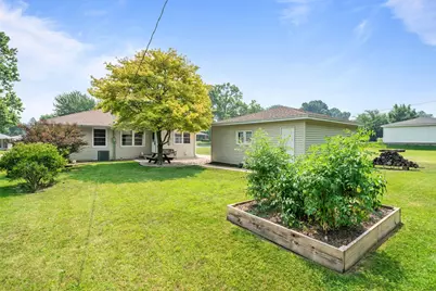2327 Wisconsin Road, Rockford, IL 61108 - Photo 24