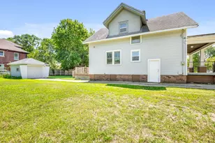 1706 8th St, Rockford, IL 61104 - Photo 38