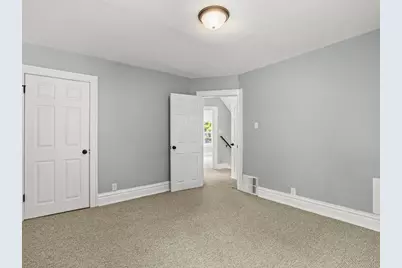 443 Hinkley Ave, Rockford, IL 61101 - Photo 18