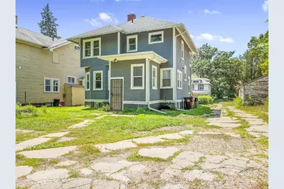 443 Hinkley Ave, Rockford, IL 61101 - Photo 32