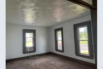 17 W Old Mill Street, Milledgeville, IL 61051 - Photo 18