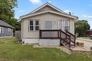 328 Walo St, Rockford, IL 61101 - Photo 1