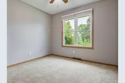 9960 Flint Court, Roscoe, IL 61073 - Photo 10