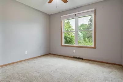 9960 Flint Court, Roscoe, IL 61073 - Photo 10