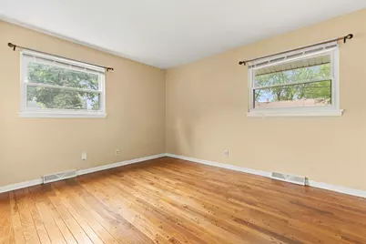 1403 Comanche Drive, Rockford, IL 61107 - Photo 14
