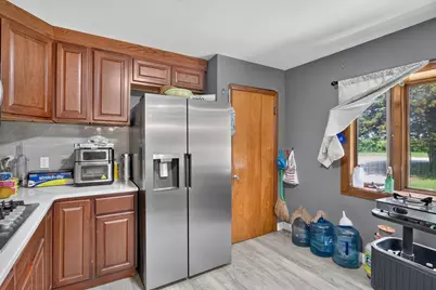 2427 Windsor Road, Loves Park, IL 61111 - Photo 6