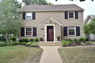 1916 Melrose Street, Rockford, IL 61103 - Photo 2