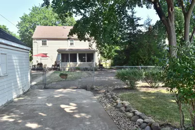 1916 Melrose Street, Rockford, IL 61103 - Photo 28
