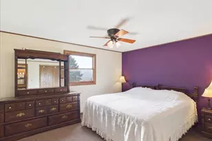 1114 Lynwood Ct, Freeport, IL 61032 - Photo 12