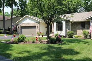 432 Village Wood Ln, Rockton, IL 61072 - Photo 2