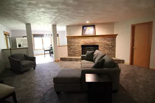 432 Village Wood Ln, Rockton, IL 61072 - Photo 30