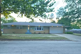 2205 Wyoming Dr, Rockford, IL 61108 - Photo 1