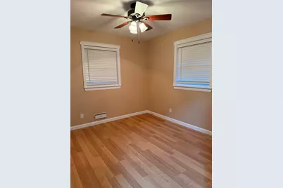 2205 Wyoming Drive, Rockford, IL 61108 - Photo 16
