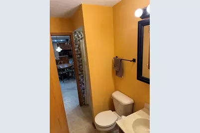 2109 W Cimarron Drive, Freeport, IL 61032 - Photo 10