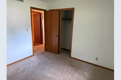 2109 W Cimarron Drive, Freeport, IL 61032 - Photo 14