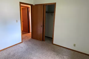 2109 W Cimarron Dr, Freeport, IL 61032 - Photo 14