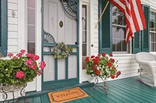 908 Park Ave, Galena, IL 61036 - Photo 2