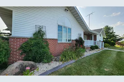 11056 Center Road, Durand, IL 61024 - Photo 10