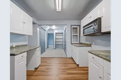 704 12th Avenue, Sterling, IL 61081 - Photo 6