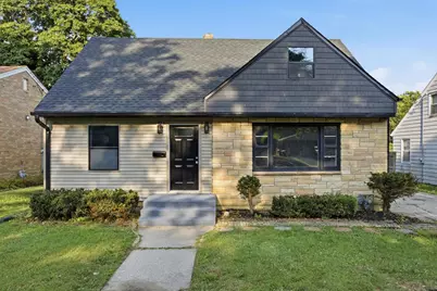 731 James Avenue, Rockford, IL 61107 - Photo 38