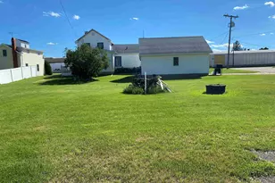 217 W Railroad St, Lena, IL 61048 - Photo 16