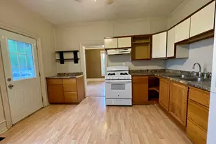 807 Garfield Ave, Belvidere, IL 61008 - Photo 8