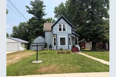 1453 S Float Avenue, Freeport, IL 61032 - Photo 1
