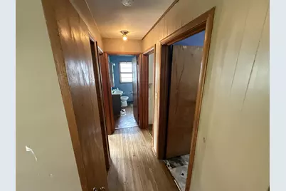 1309 S Float Avenue, Freeport, IL 61032 - Photo 20