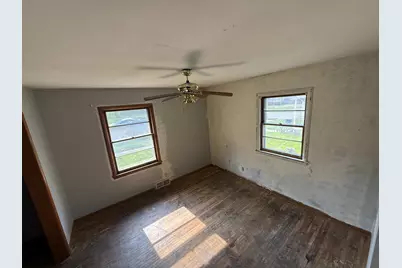 1309 S Float Avenue, Freeport, IL 61032 - Photo 16