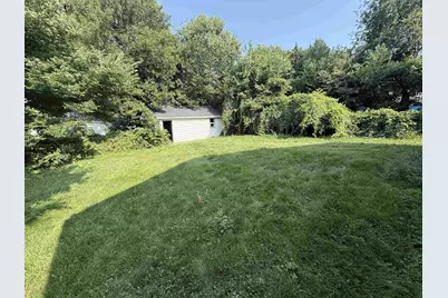 1309 S Float Avenue, Freeport, IL 61032 - Photo 24